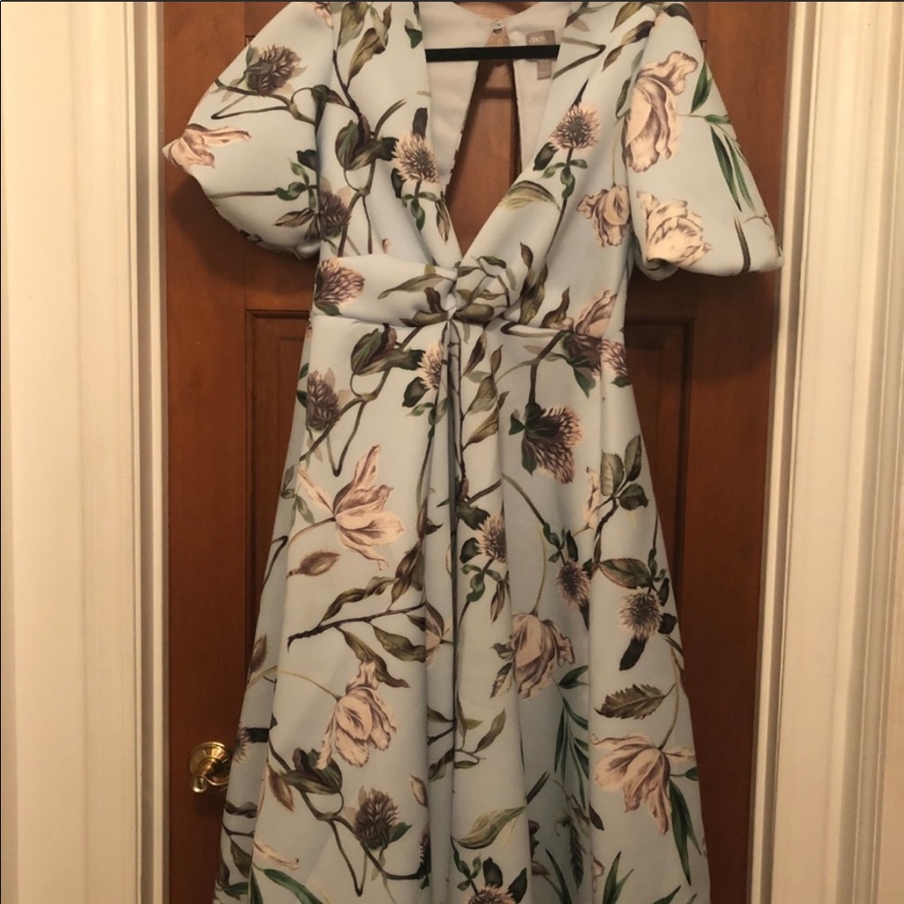 ASOS DESIGN Bubble Sleeve Midi Floral Dress - Picture 4 of 7